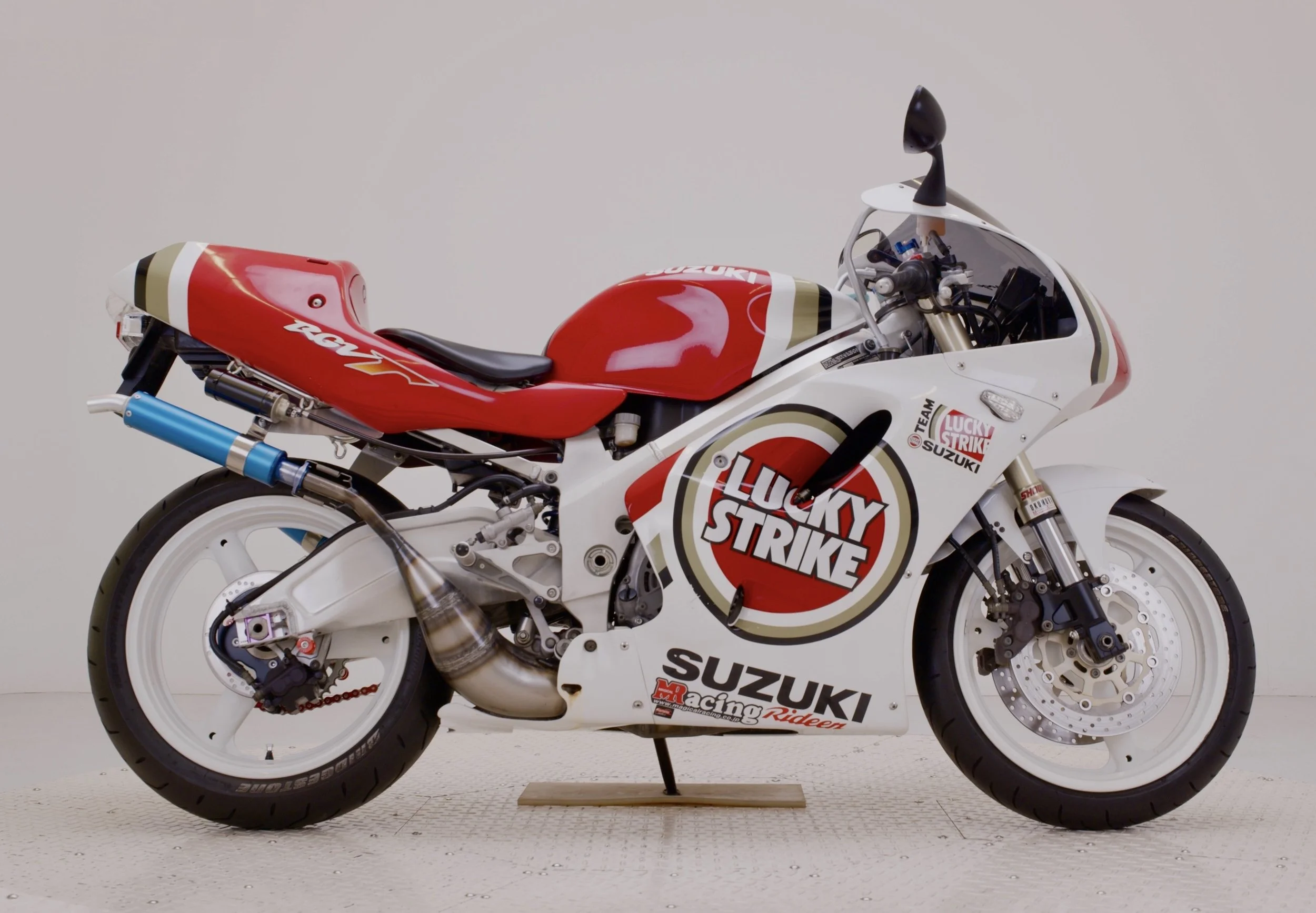 Moto2 Imports